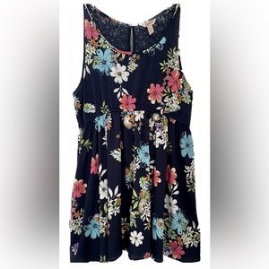 ARIZONA DRESS/SWIMSUIT COVERUP. FLORAL WITH ELASTIC WAIST. PULL OVER HEAD STYLE
